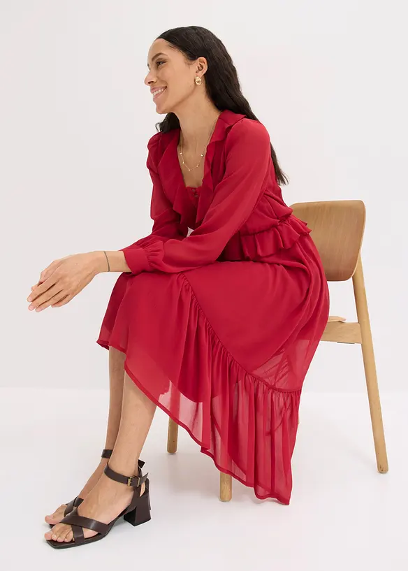 Robe en mousseline &agrave; dentelle et volants, bonprix