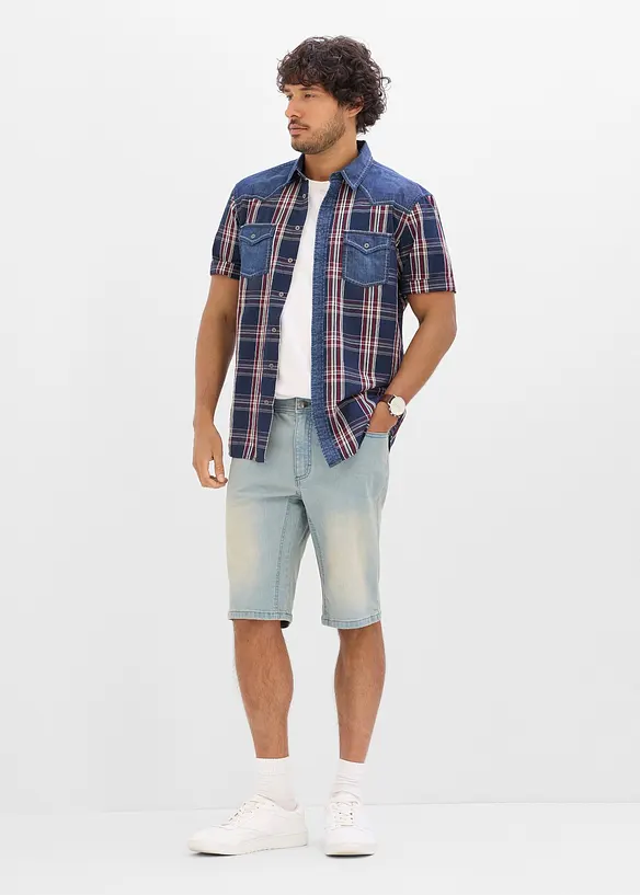 Kurzarmhemd mit Denimbesatz aus reiner Bio-Baumwolle, bonprix