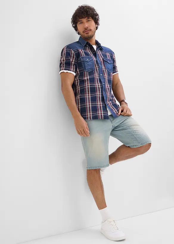 Kurzarmhemd mit Denimbesatz aus reiner Bio-Baumwolle, bonprix