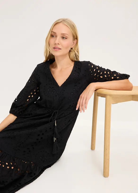 Robe midi en broderie anglaise 100% coton, bonprix