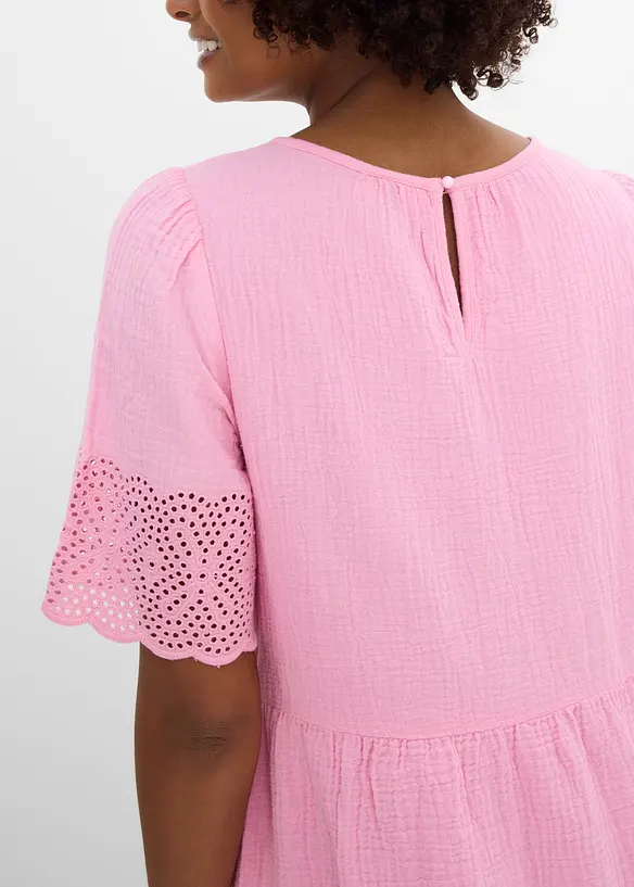 Kleid aus Musselin mit Lochstickerei, bonprix
