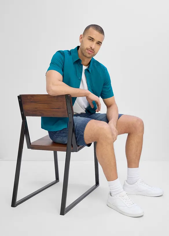 Stretch-Kurzarmhemd in Slim Fit, bonprix