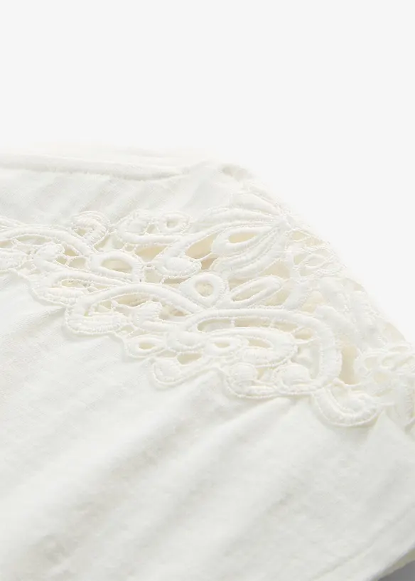Shirt mit Spitzeneinsatz aus reiner Baumwolle, bonprix