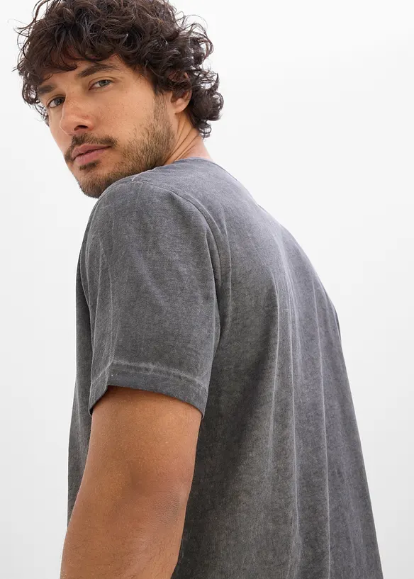 T-shirt aspect d&eacute;lav&eacute;, 100% coton, bonprix