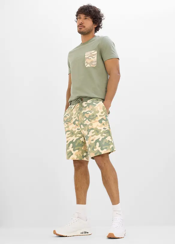 T-shirt slim 100% coton avec poche poitrine, bonprix