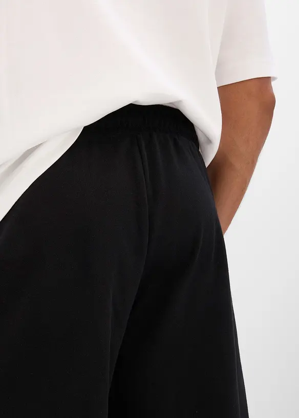 Lot de 2 shorts en jersey &eacute;pais, bonprix