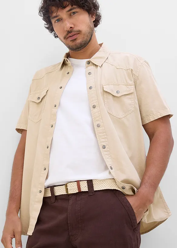 Chemise manches courtes en jean color&eacute;, slim, bonprix