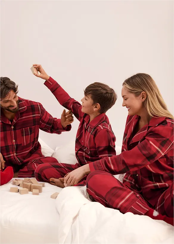 Pyjama en douce flanelle de coton avec pochette cadeau, bonprix