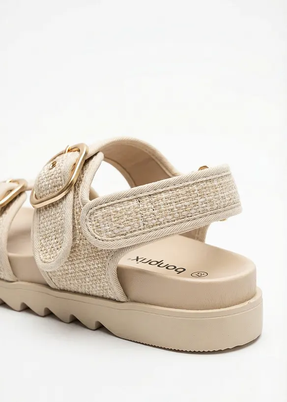 Plateau-Sandalen in Boucl&eacute;-Optik, bonprix