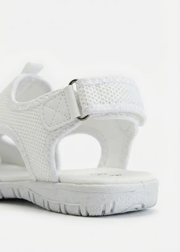 Sandales de marche &agrave; semelle crant&eacute;e, bonprix
