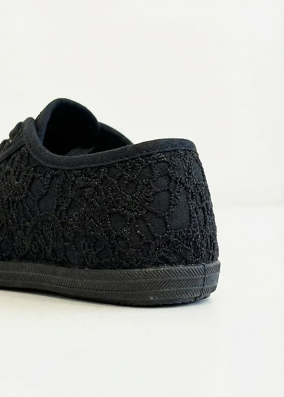 Sneaker mit Spitze, bonprix