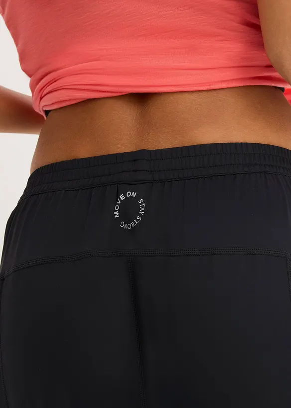 Pantalon de sport large et confortable, s&eacute;chage rapide, bonprix