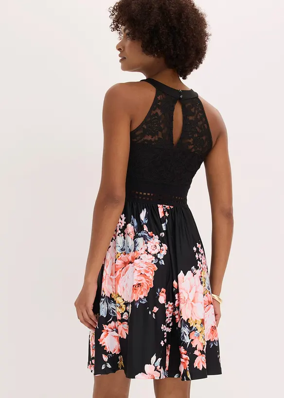 Robe en jersey avec dentelle, bonprix