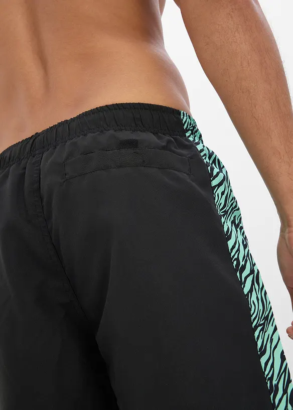 Short de bain avec empi&egrave;cements imprim&eacute;s, bonprix