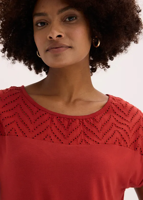 T-shirt en dentelle, en viscose douce, bonprix