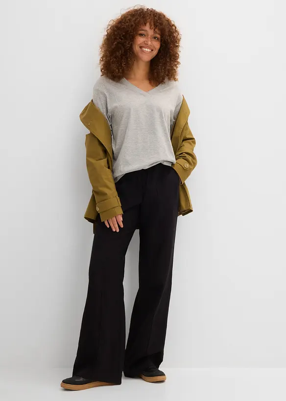 Lot de 5 T-shirts longs et amples &agrave; col V, bonprix