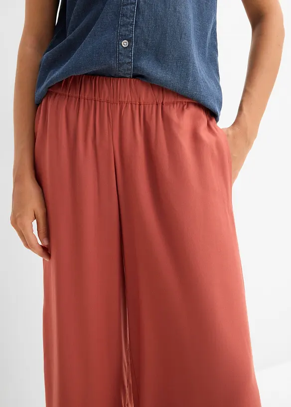 Pantalon large en viscose fluide, bonprix