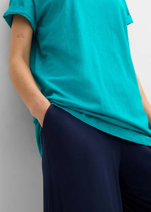 T-shirt long et boxy &agrave; manches courtes, bonprix