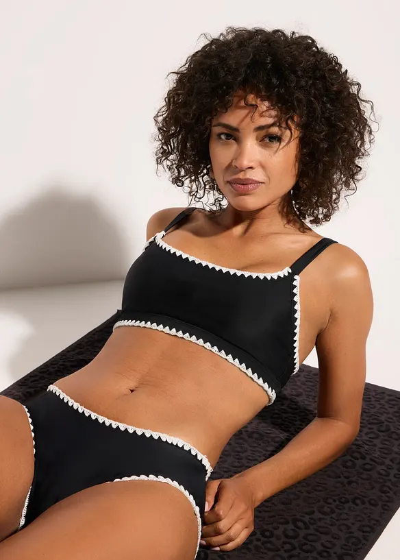 Bustier-Bikinioberteil mit Stickerei, bonprix