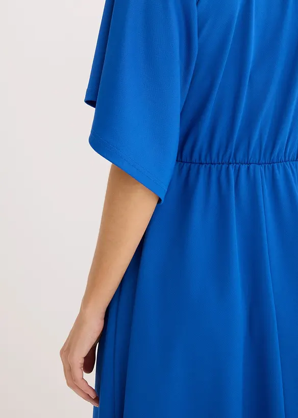 Robe courte avec d&eacute;collet&eacute; plongeant, bonprix