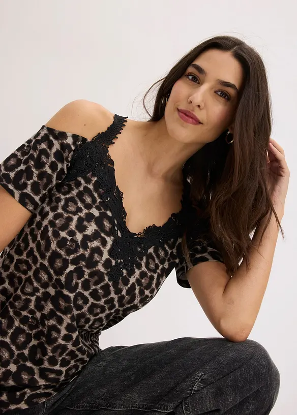 T-shirt &eacute;paules d&eacute;nud&eacute;es avec dentelle, bonprix