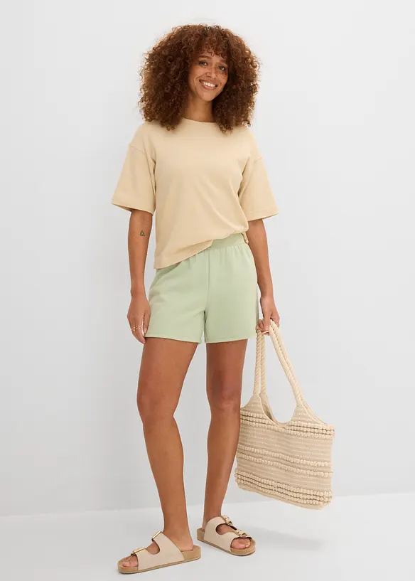 Sweat-Shorts mit abgerundetem Saum, bonprix