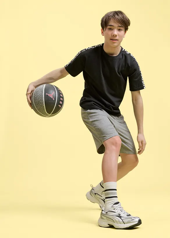 Lot de 2&nbsp;T-shirts 100% coton, bonprix