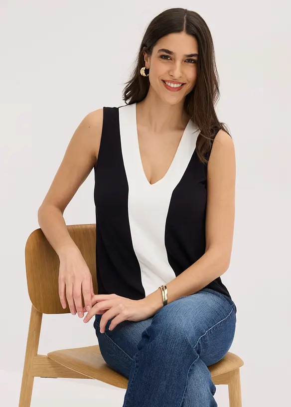 T-shirt &agrave; d&eacute;collet&eacute; plongeant, bonprix