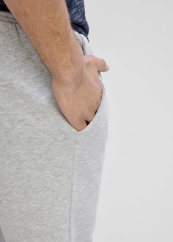 Sweat-Bermuda in Regular Fit, bonprix