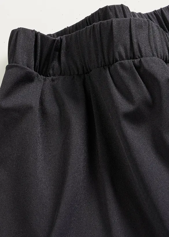 Sport Badeshorts aus schnelltrocknendem Material, bonprix