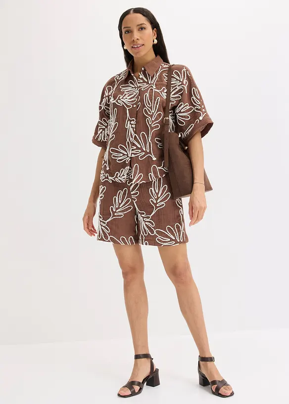 Short en coton brod&eacute;, bonprix