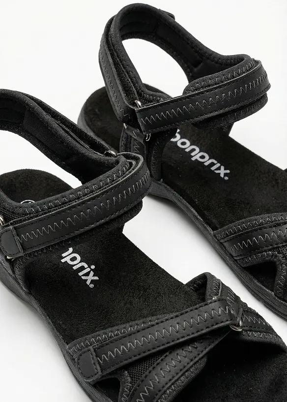 Trekkingsandalen mit Profilsohle, bonprix