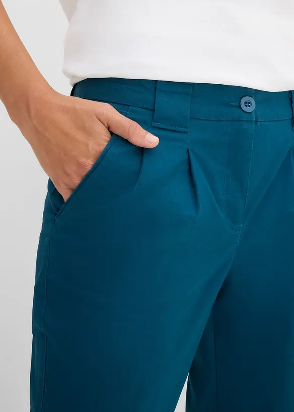 Stretch-Chinohose aus Baumwoll-Mix, bonprix