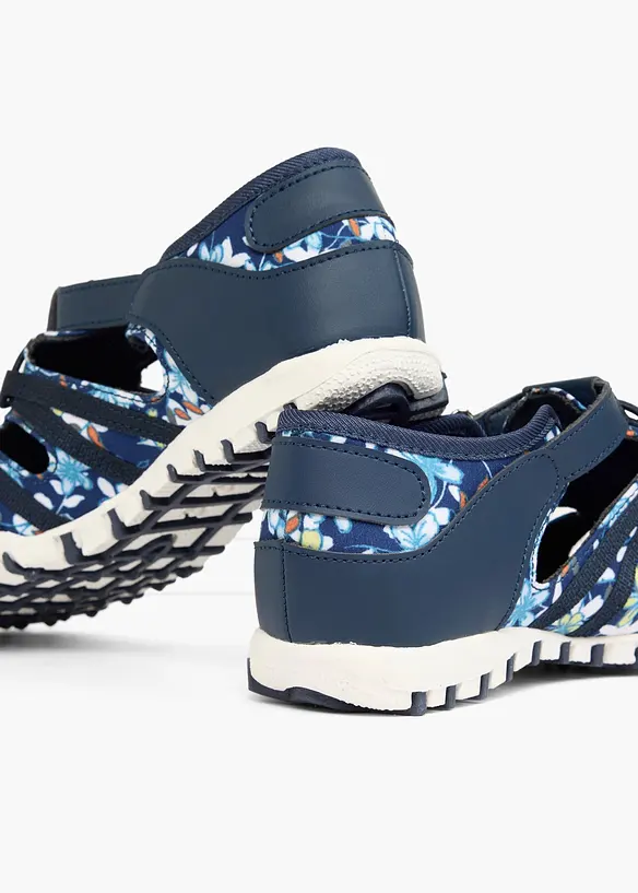 Chaussures &agrave; semelle crant&eacute;e, bonprix