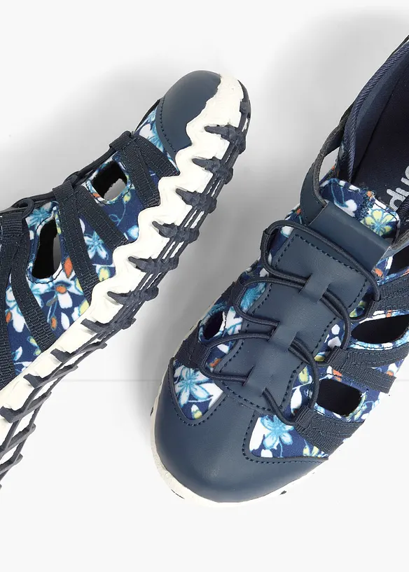 Chaussures &agrave; semelle crant&eacute;e, bonprix