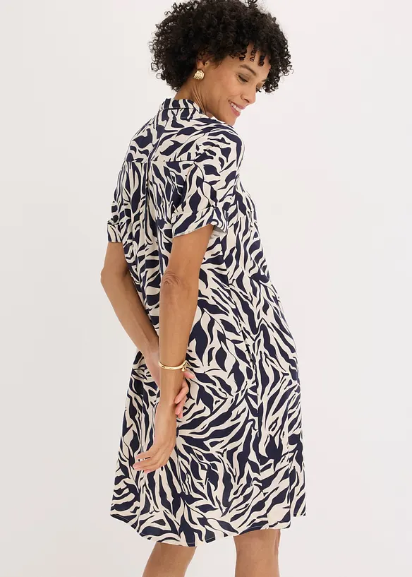 Kleid mit eingelegter Falte aus flie&szlig;ender Viskose, bonprix