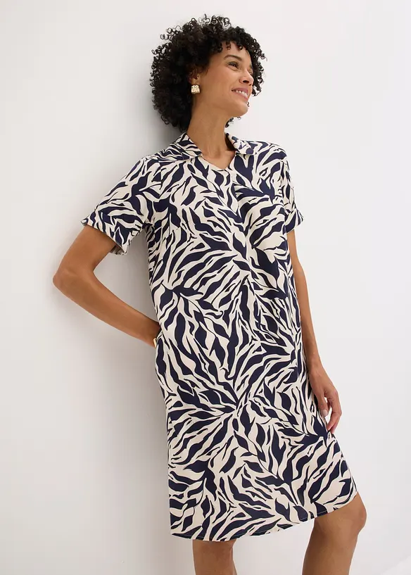 Kleid mit eingelegter Falte aus flie&szlig;ender Viskose, bonprix