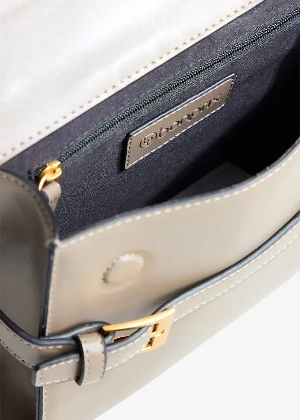 Petit sac &agrave; bandouli&egrave;re avec d&eacute;tail boucle, bonprix