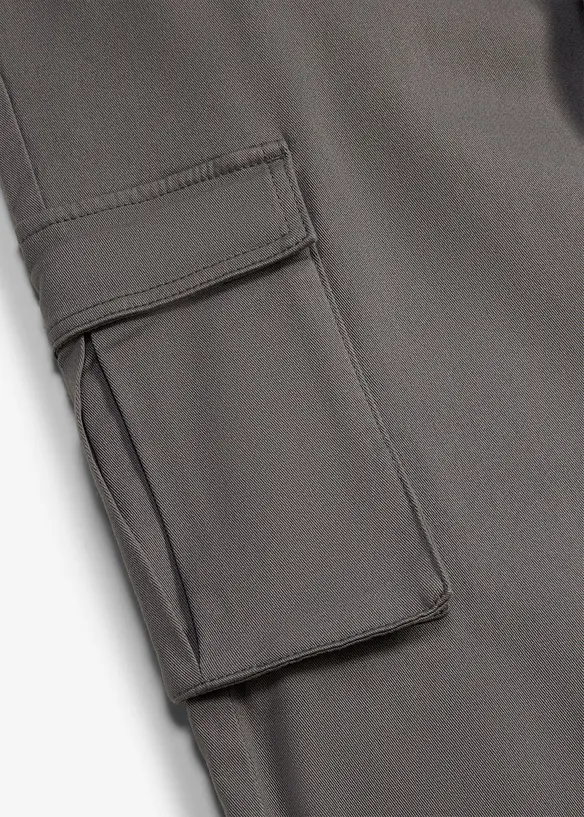 Classic Fit Stretch-Cargohose mit Dehnbund, Straight, bonprix