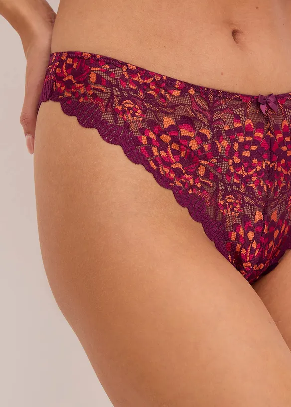 String aus mehrfarbiger Spitze&nbsp;, bonprix