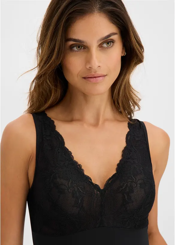 Medium Shape Top mit Spitze, bonprix