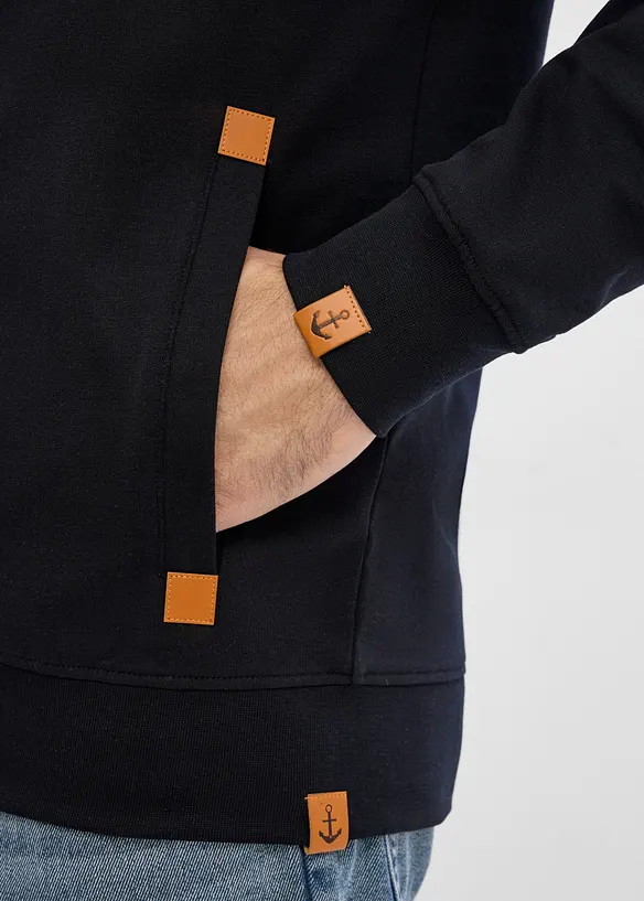 Kapuzen-Sweatjacke mit Lederimitat-Details, bonprix