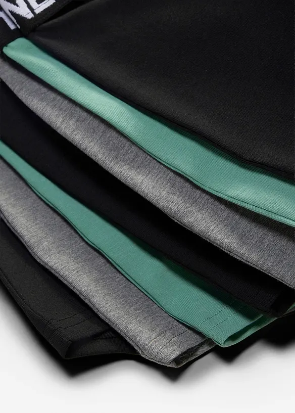 Boxershorts eng mit weicher Baumwolle (7er Pack), bonprix