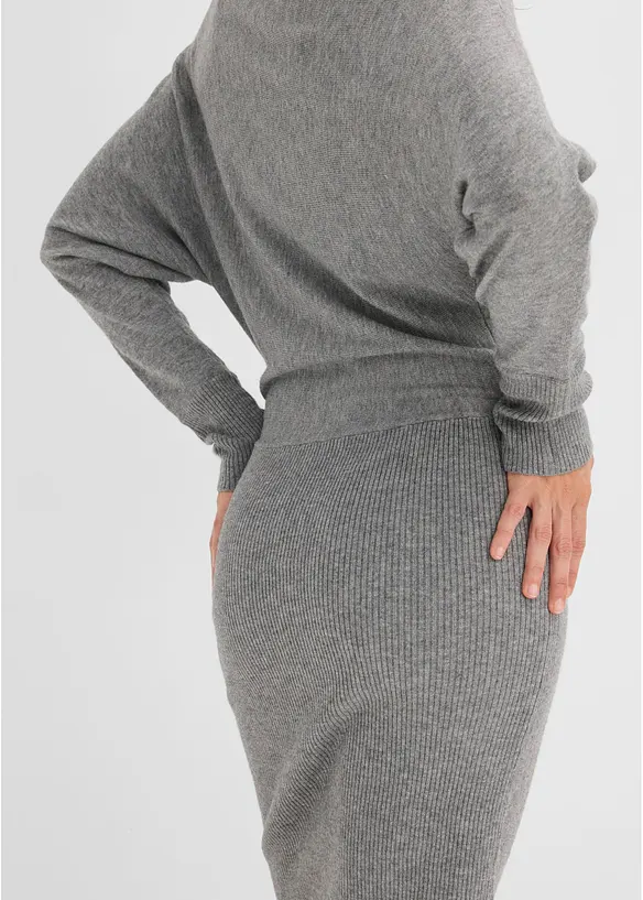 Strickkleid aus Viskose-Mix, bonprix