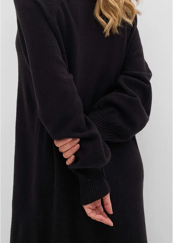 Oversized Strickkleid in Midil&auml;nge, bonprix