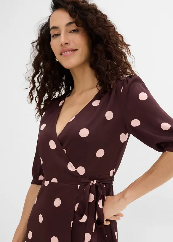 Robe portefeuille en satin fluide, bonprix