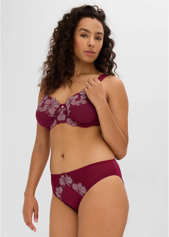 Slip avec broderies, bonprix