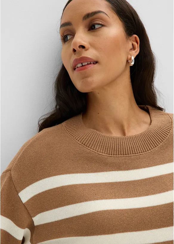 Oversize-Pullover aus Baumwoll-Mix, bonprix