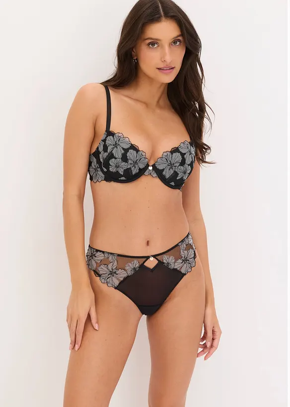 String mit edler Stickerei, bonprix