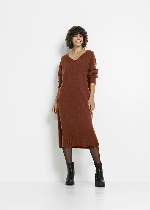 Robe midi oversize en maille, bonprix